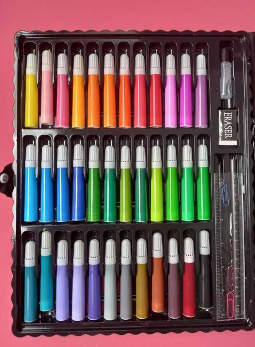 Комплект за рисуване 150 части