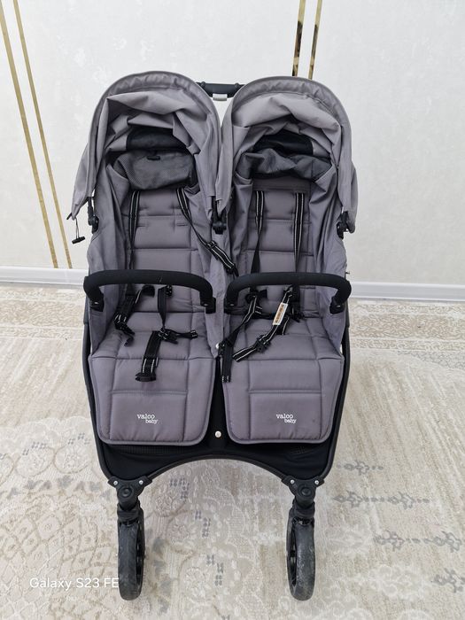 Коляска егіздердің сатылады