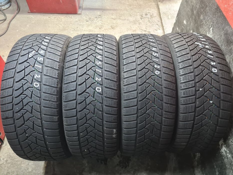 4бр.255/45/20 DUNLOP