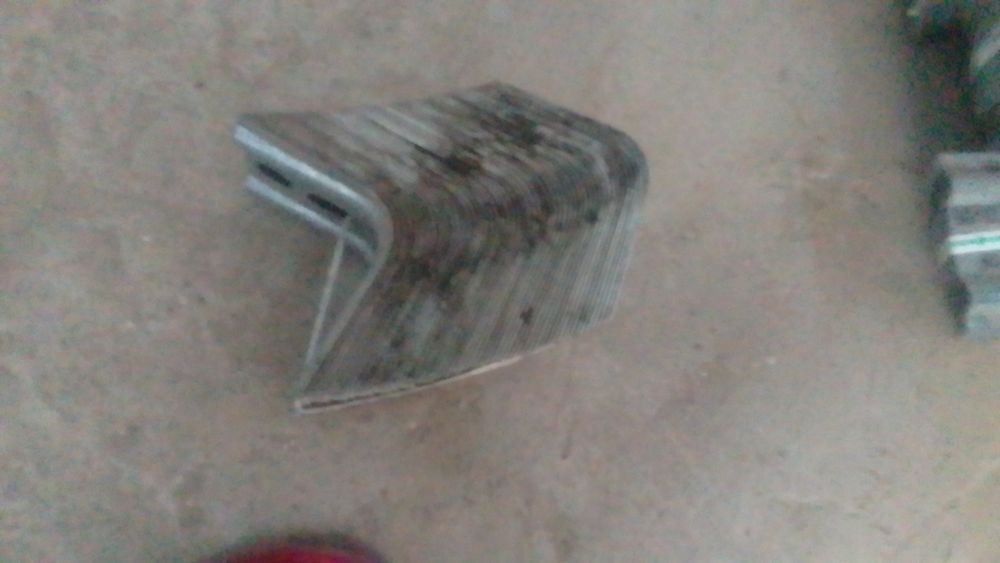 Продам кронштейн