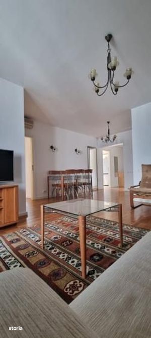 Apartament 3 camere cu vedere directă spre Arcul de Triumf — fotografia 2