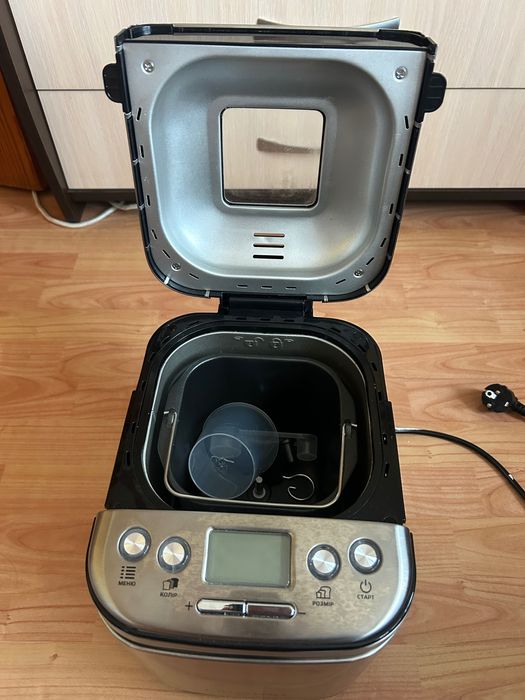 Хлебопекарна Liberton-LBM 6300