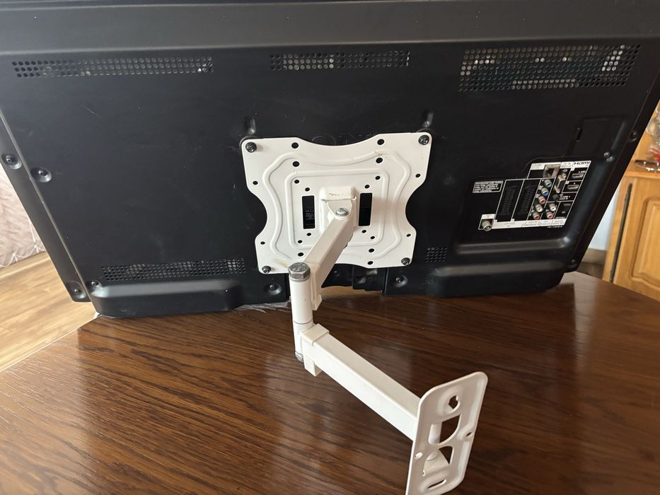 Vand TV Sony Bravia 100hz