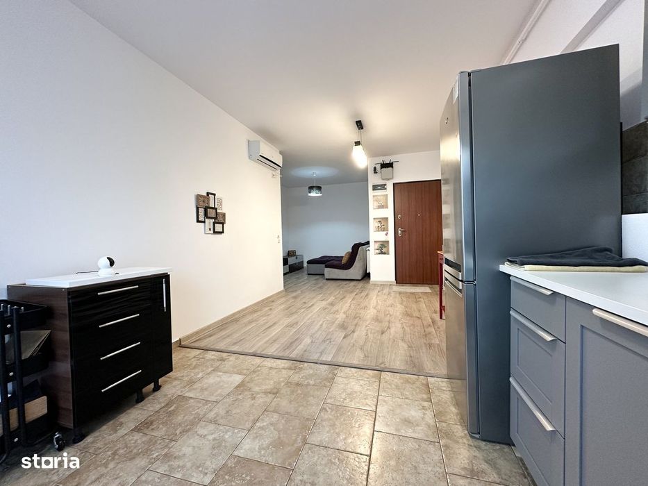 2 camere + boxa + parcare + acces piscina