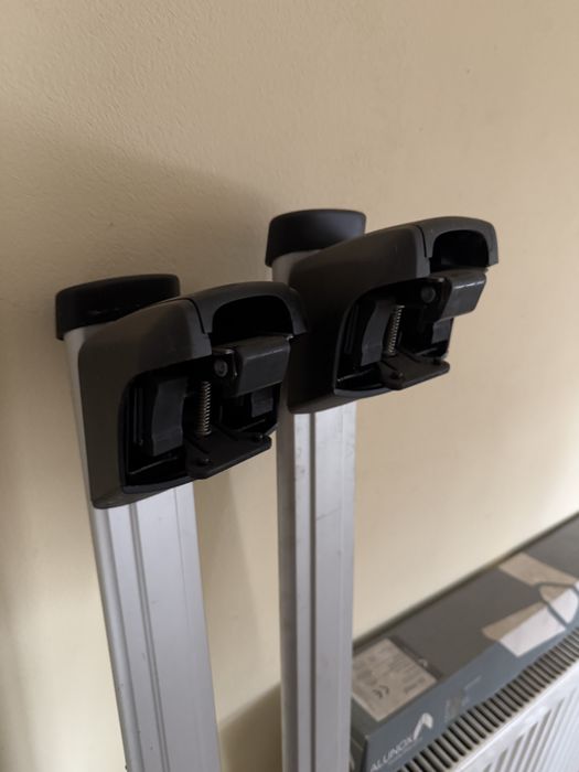 Продавам оригинален багажник за audi q5