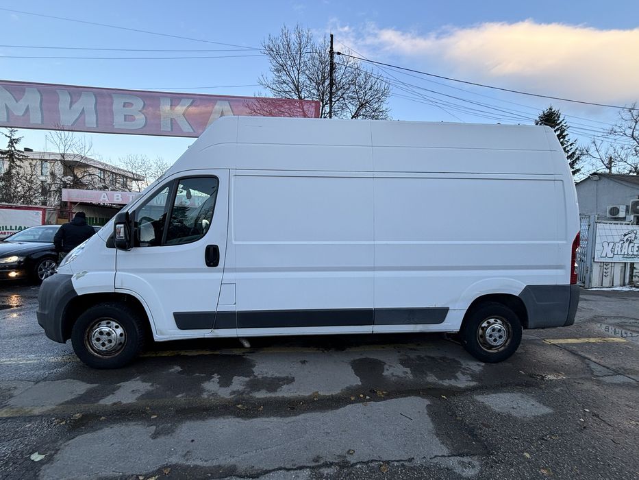 60е.  Товарен МАКСИ БУС МИКРОБУС ПОД НАЕМ КЛИМТИК София 60е / 24 ч.