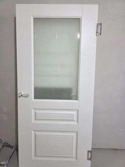 3 двери остекление тяжелые размер 80 2 штук размер 90  1 штука.  Без р