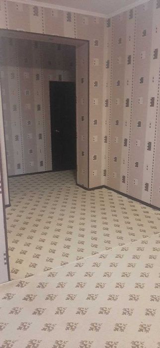 6 sotixli kottej sotiladi