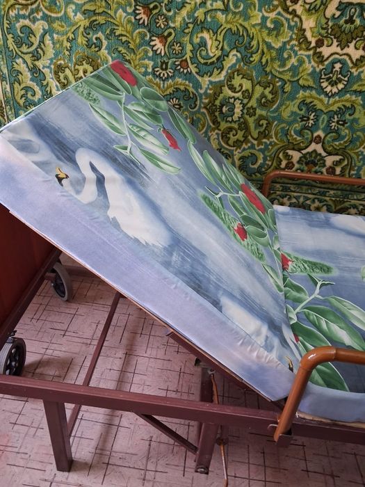 Кровать для лежачих больных