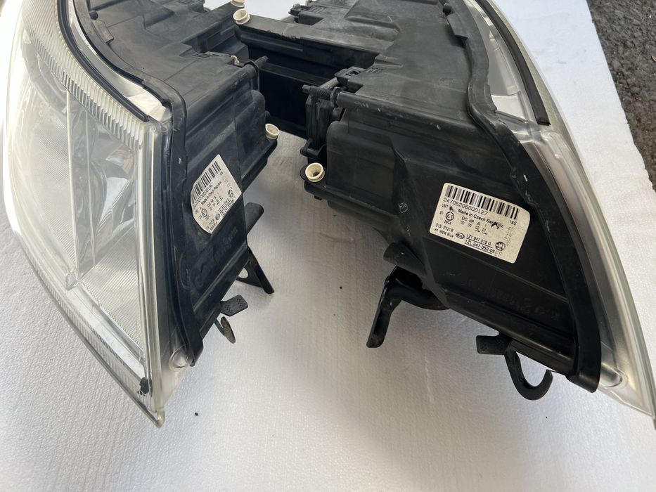 Vand Faruri Xenon Skoda Octavia 2 facelift 2009-2012