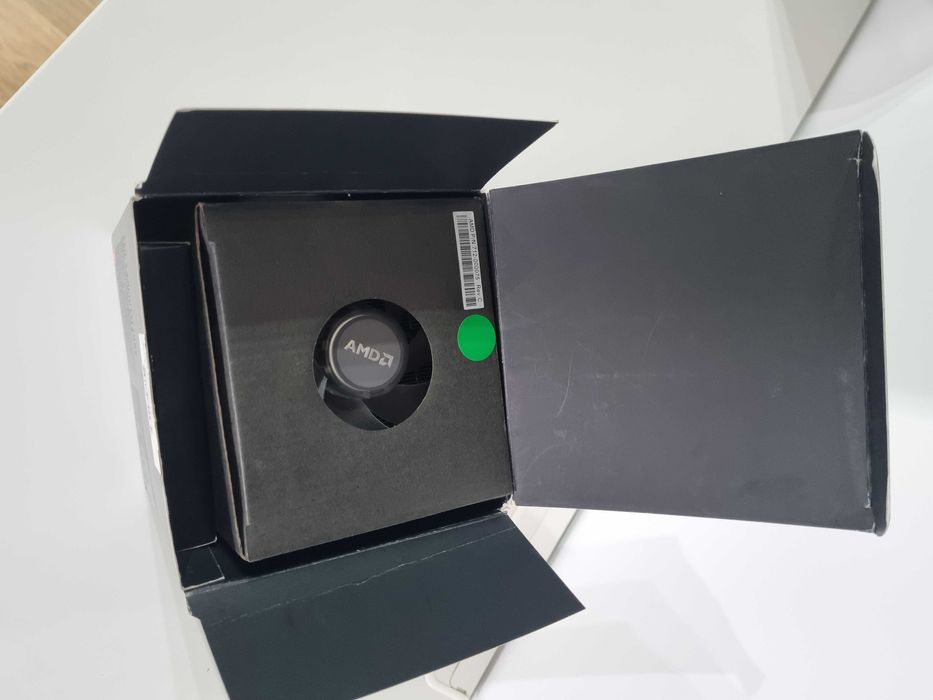 Cooler procesor AMD Wraith Prism LED RGB – Craiova