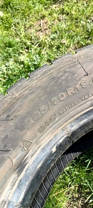 Anvelope Bridgestone R-drive 002. 245/70/19.5