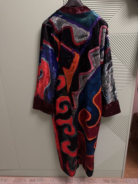 Шапан женский стильный