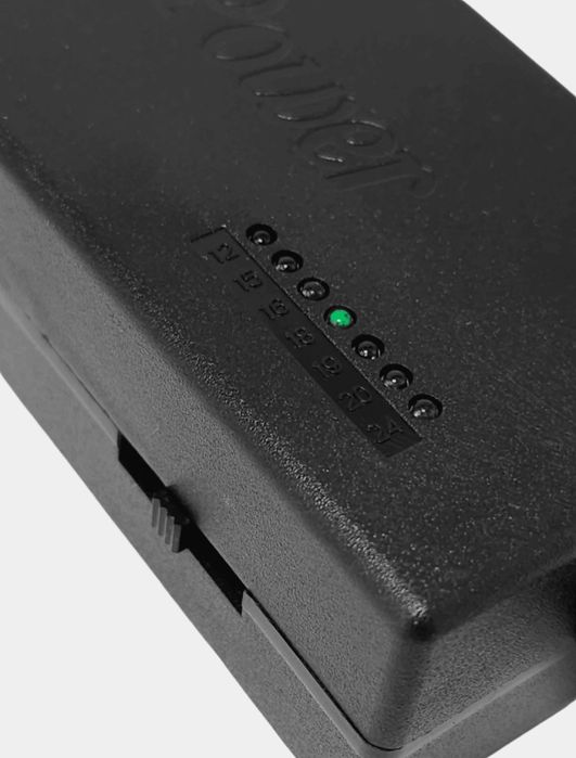 Universal blok va zaryadlash qurilmasi