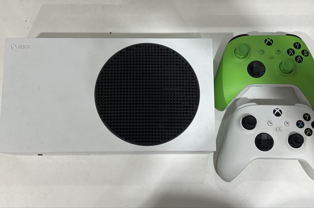 Xbox Series S 512гб