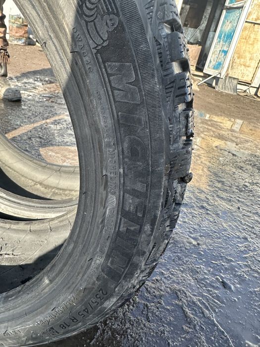 Michelin Размер 235/45 R18