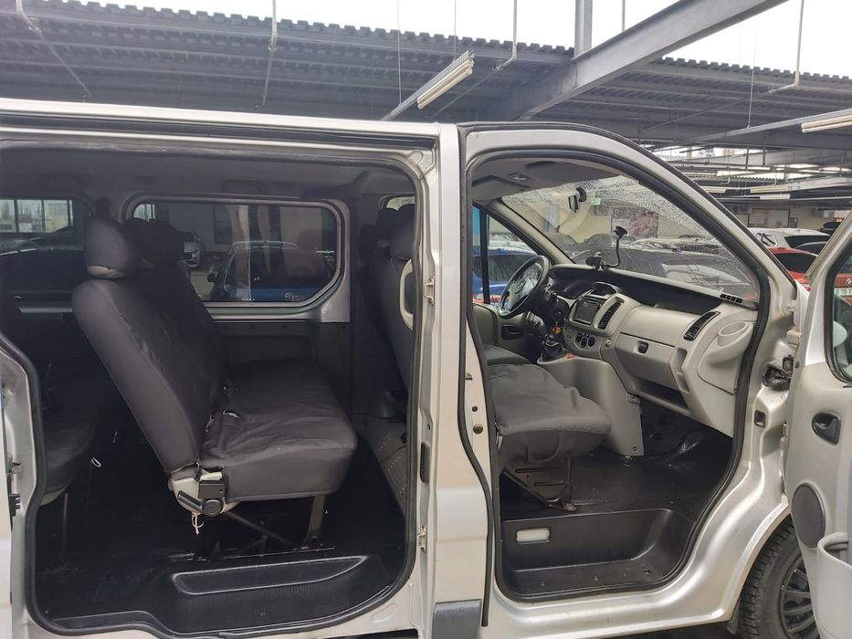 Opel vivaro 8+1 2006 1.9 D