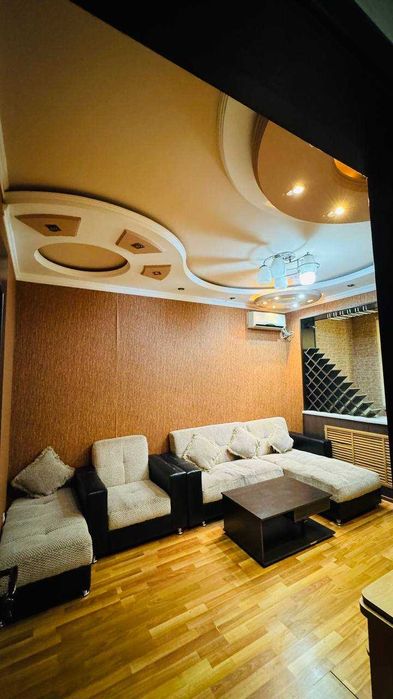 срочно Аренда квартира на метро Новза 3-й квартал ул Мукумий 3/3/4