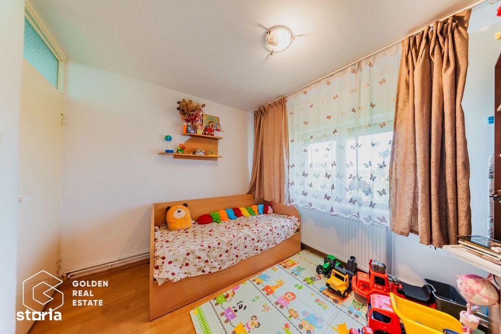Apartament 3 camere, decomandat, Confectii, comision 0%