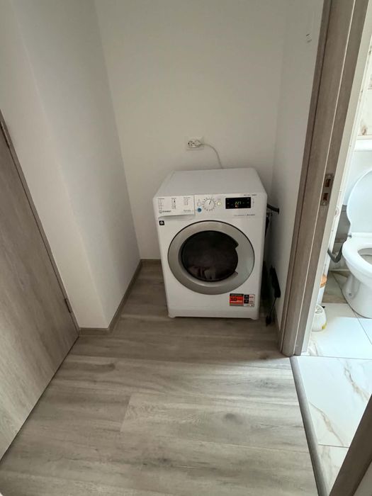 Vând apartament 2 Camere in Caracal ,cartier gara