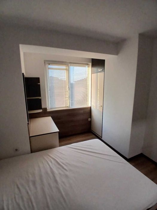 Дава се под наем Тристаен апартамент в Пазарджик, Център - 68 кв.м за 5.1 € - Снимка #4