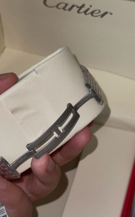 Часы картье уни часы 1/1