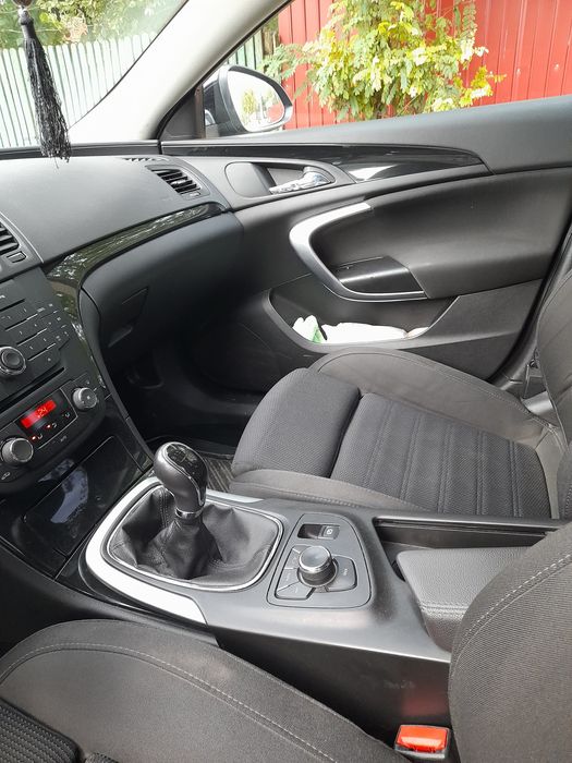 Opel insignia de vânzare