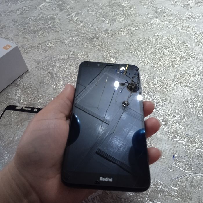 Redmi 7a sotiladi