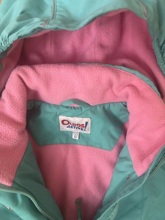 Куртка на девочку демисезон 122р.
