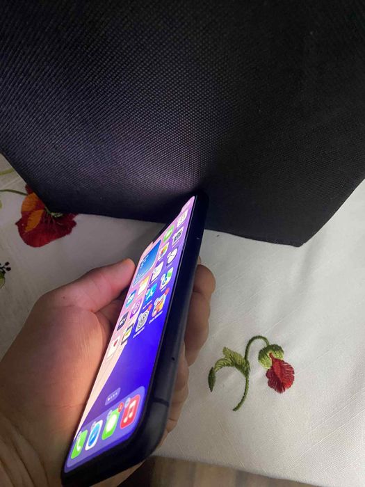 Iphone 11 simplu