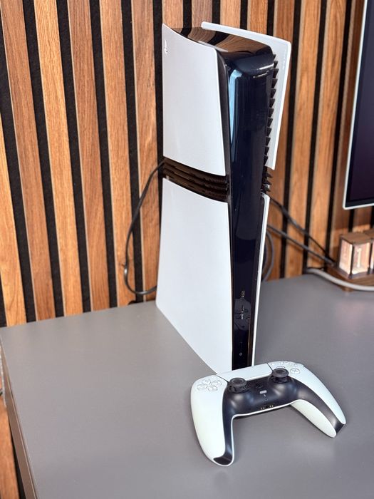 Vand / schimb Ps5 pro 2 tb cutie garantie  factura pc gaming