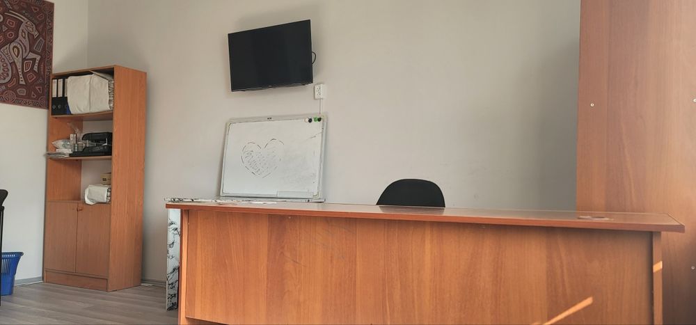 ОФИС в центре города!!! СРОЧНО!!! С МЕБЕЛЬЮ!!!