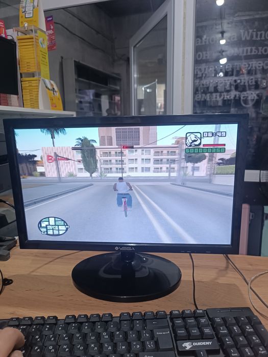 Продам комп игры кино
