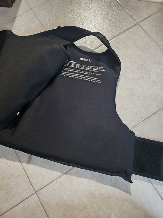 Жилетка за сърфиране