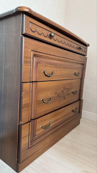 Тумба классический