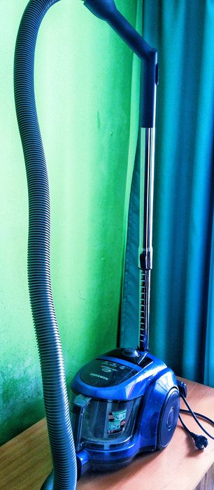 Два  Пылесоса  Samsung