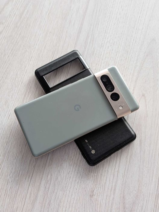 Google Pixel 7 Pro 128GB 12gb Android 17 + Folie + Husa + Cablu 50 megapixeli