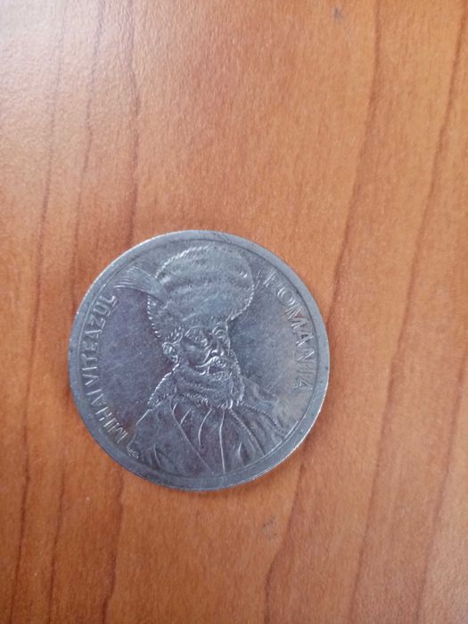 Monede de vînzare