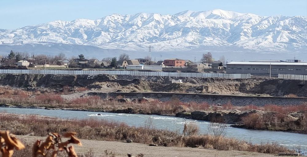 Дом дача на берегу реки