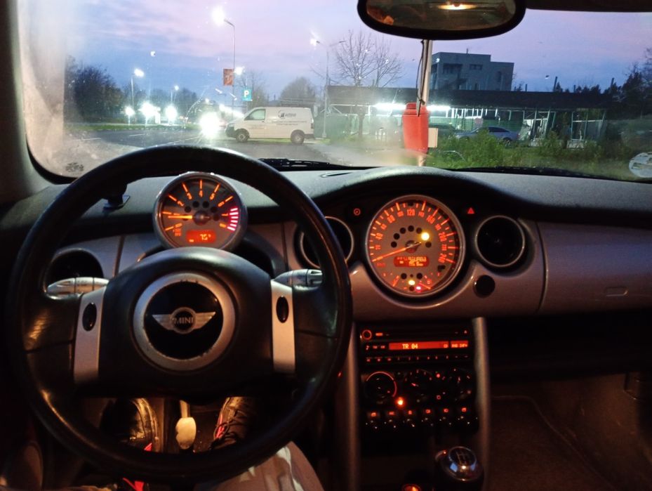 Mini cooper r50 1.6+gpl