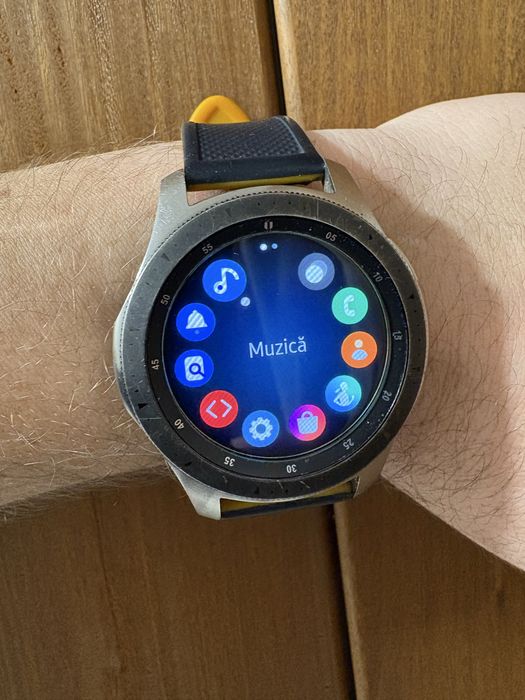Samsung smart watch 46 mm
