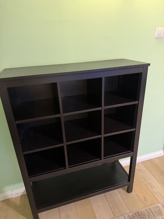 Bibliotecă Ikea ca noua