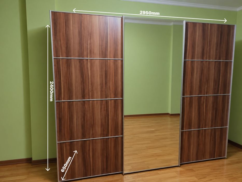 Шкаф купе три секции