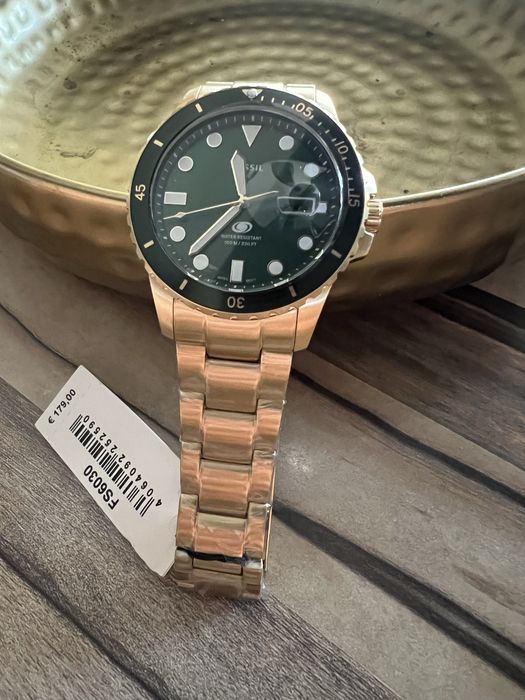 Fossil мъжки часовник златно със зелено