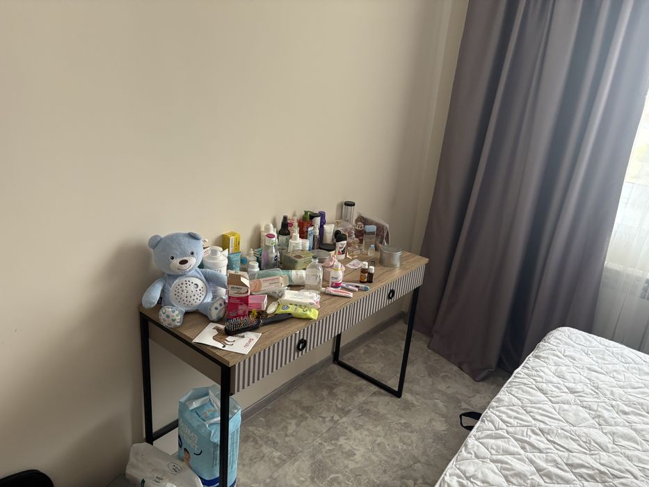 Продам шкаф, комод, зеркало