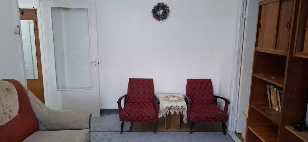 Apartament de închiriat