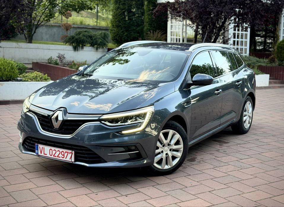 RENAULT Megane 2022 — imagine 2