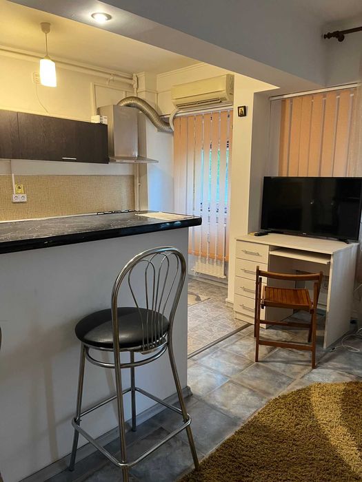 Proprietar vand garsoniera 42 mp, Facultatea de constructii