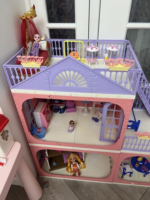 Продам домик для кукол