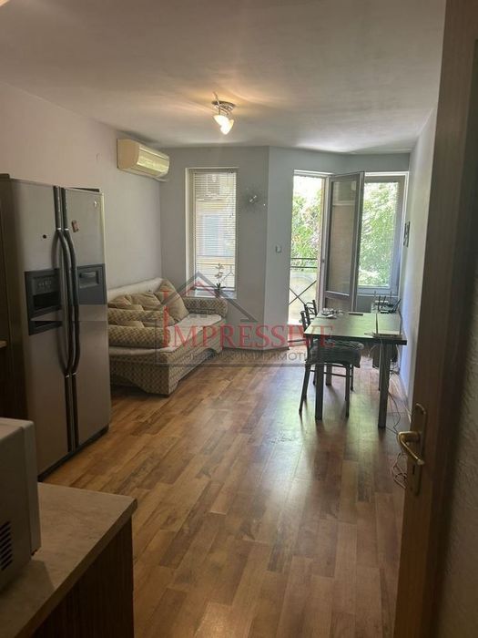 Дава се под наем Двустаен апартамент в Варна, ВИНС - 55 кв.м за 459 € - Снимка #3